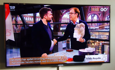 jan-som-dronning_tv2_16april.jpg